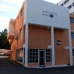 Aparta Hotel Drake Piantini